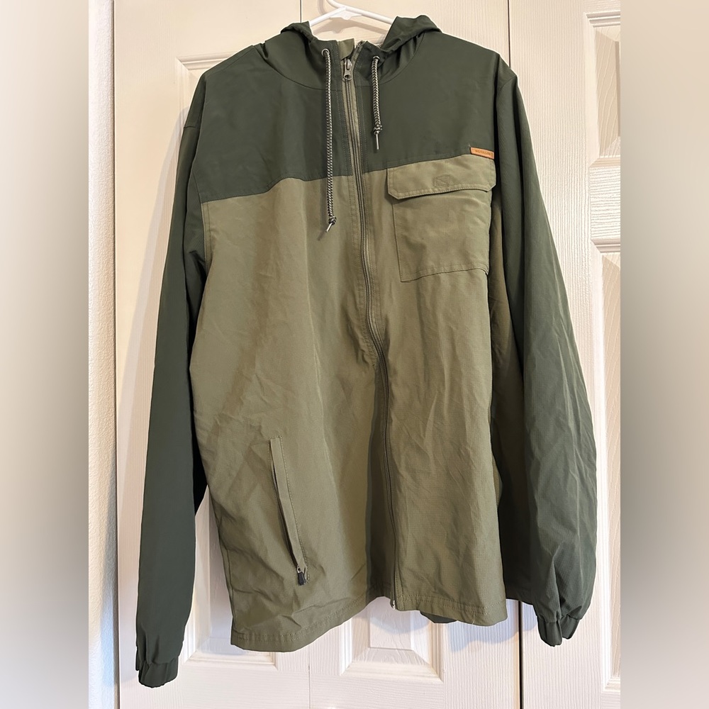 Men’s windbreaker